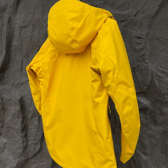 ARC'TERYX Alpha SV7 3-in-1 Down Jacket - Picture 2 of 6